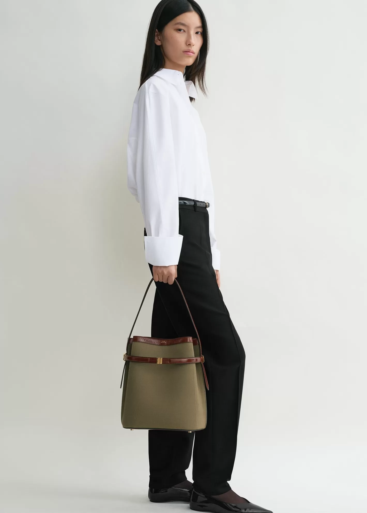 Belted Bucket Bags>TOTEME Belted canvas bucket bag khaki green khakigreen