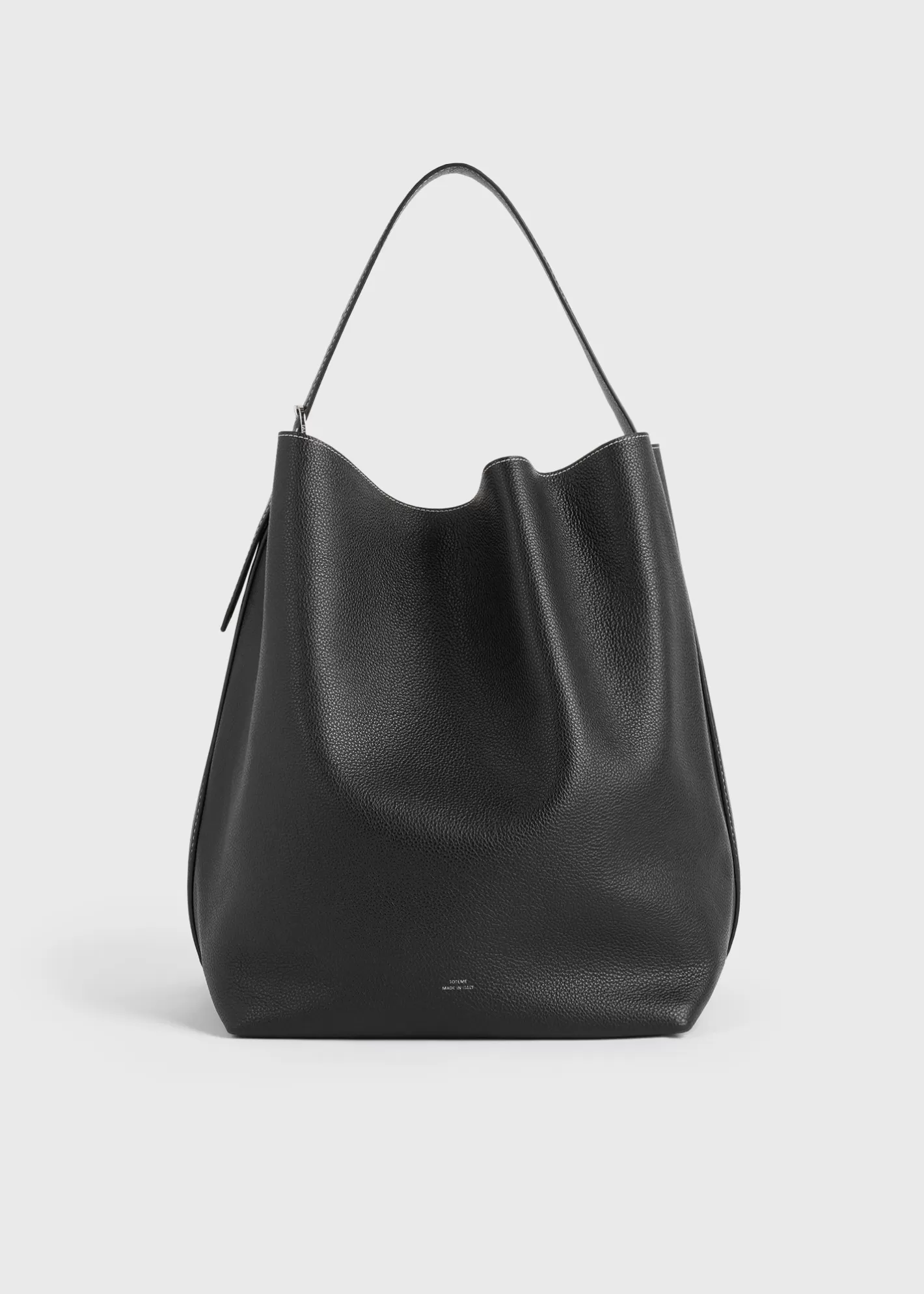 Belted Tote Bags>TOTEME Belted grained-leather tote black Blackgrain