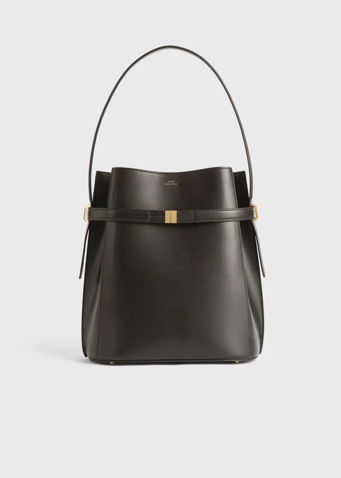 Belted Bucket Bags>TOTEME Belted leather bucket bag bark