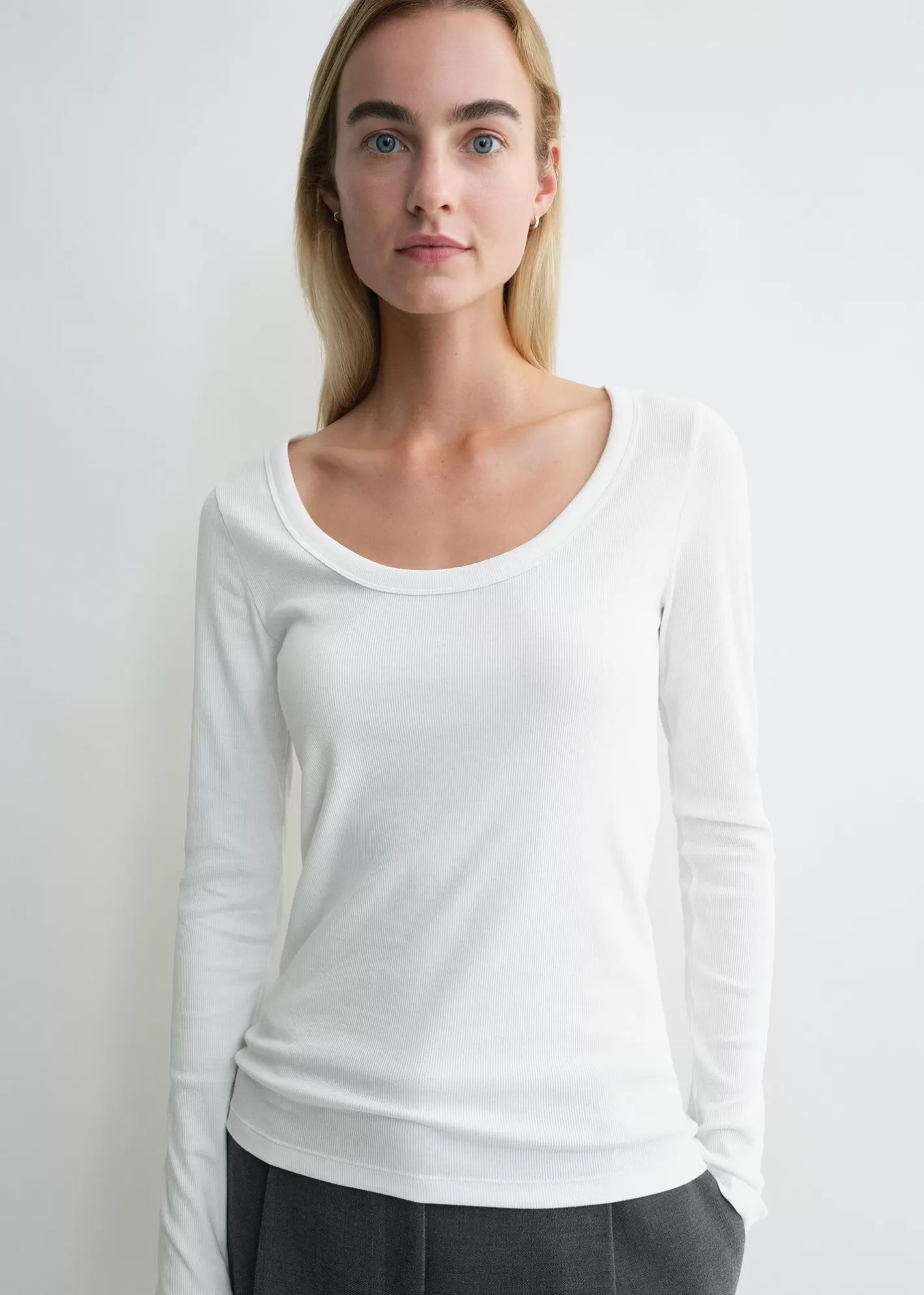 Tops & Blouses>TOTEME Classic rib top white