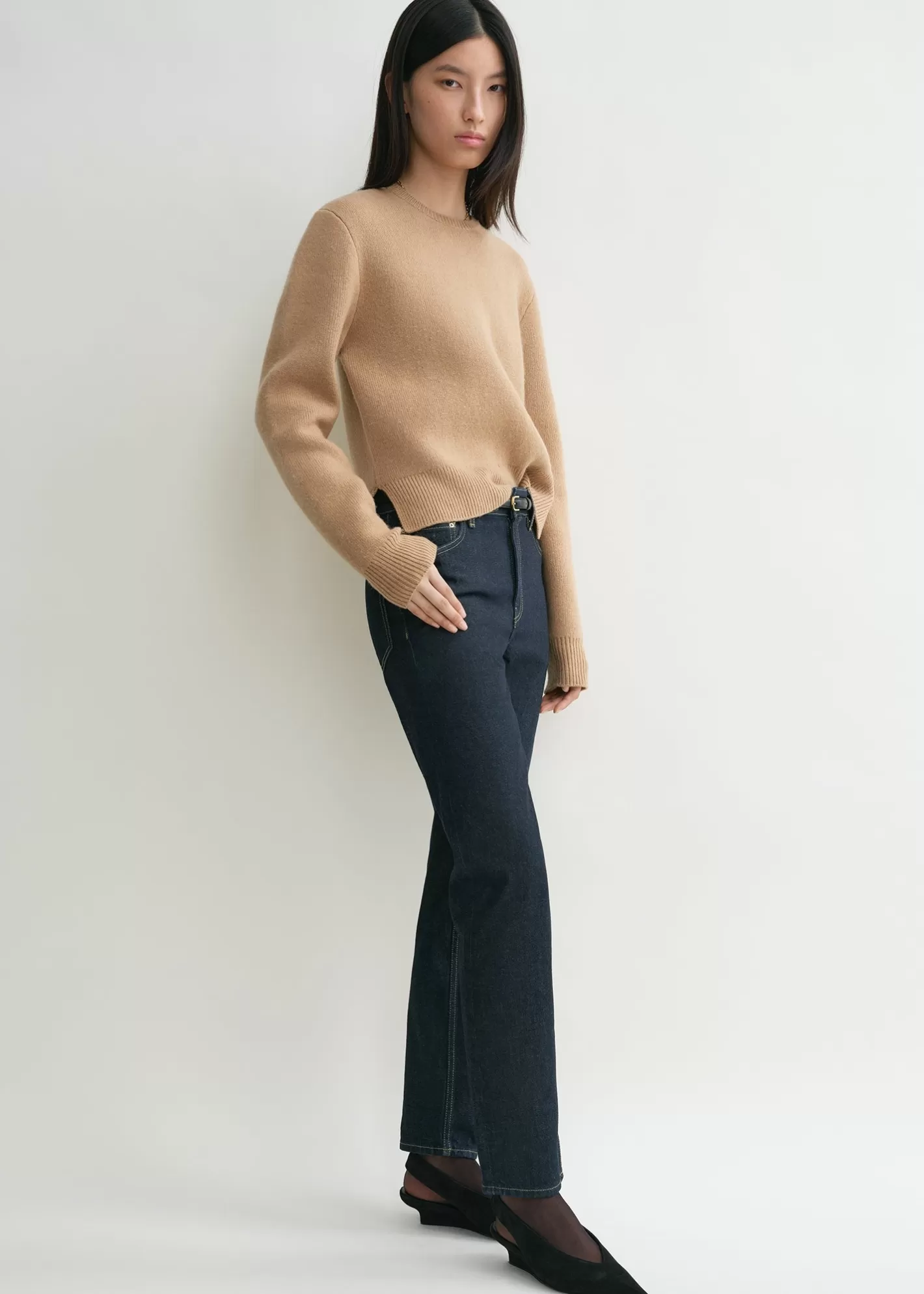 Knits & Sweaters>TOTEME Cropped crew-neck knit camel