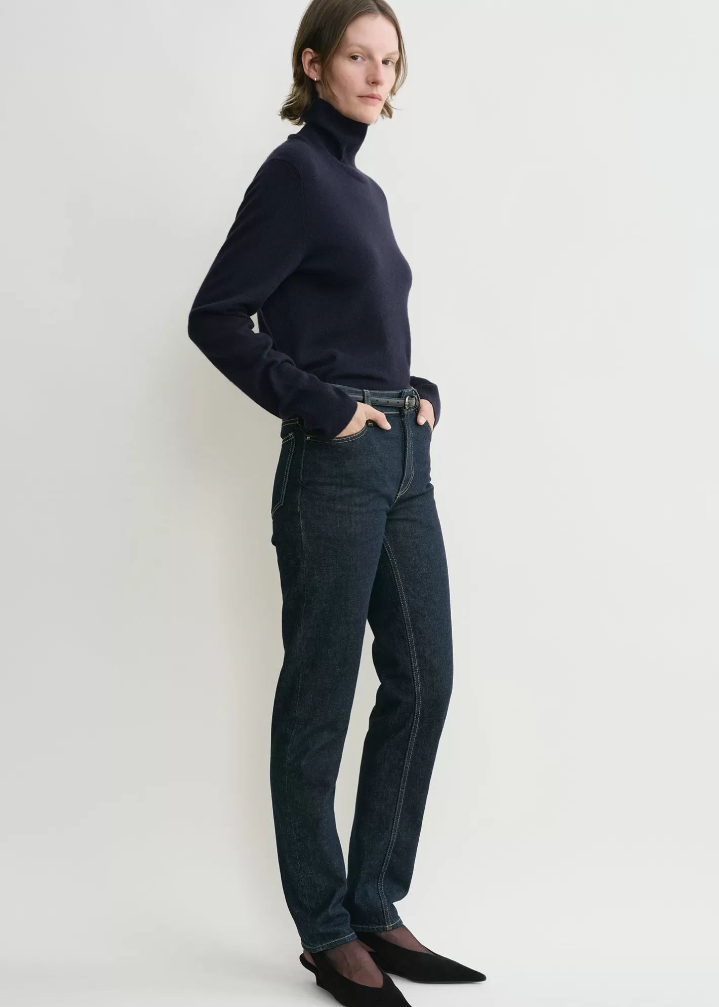 Knits & Sweaters>TOTEME Cropped turtleneck navy