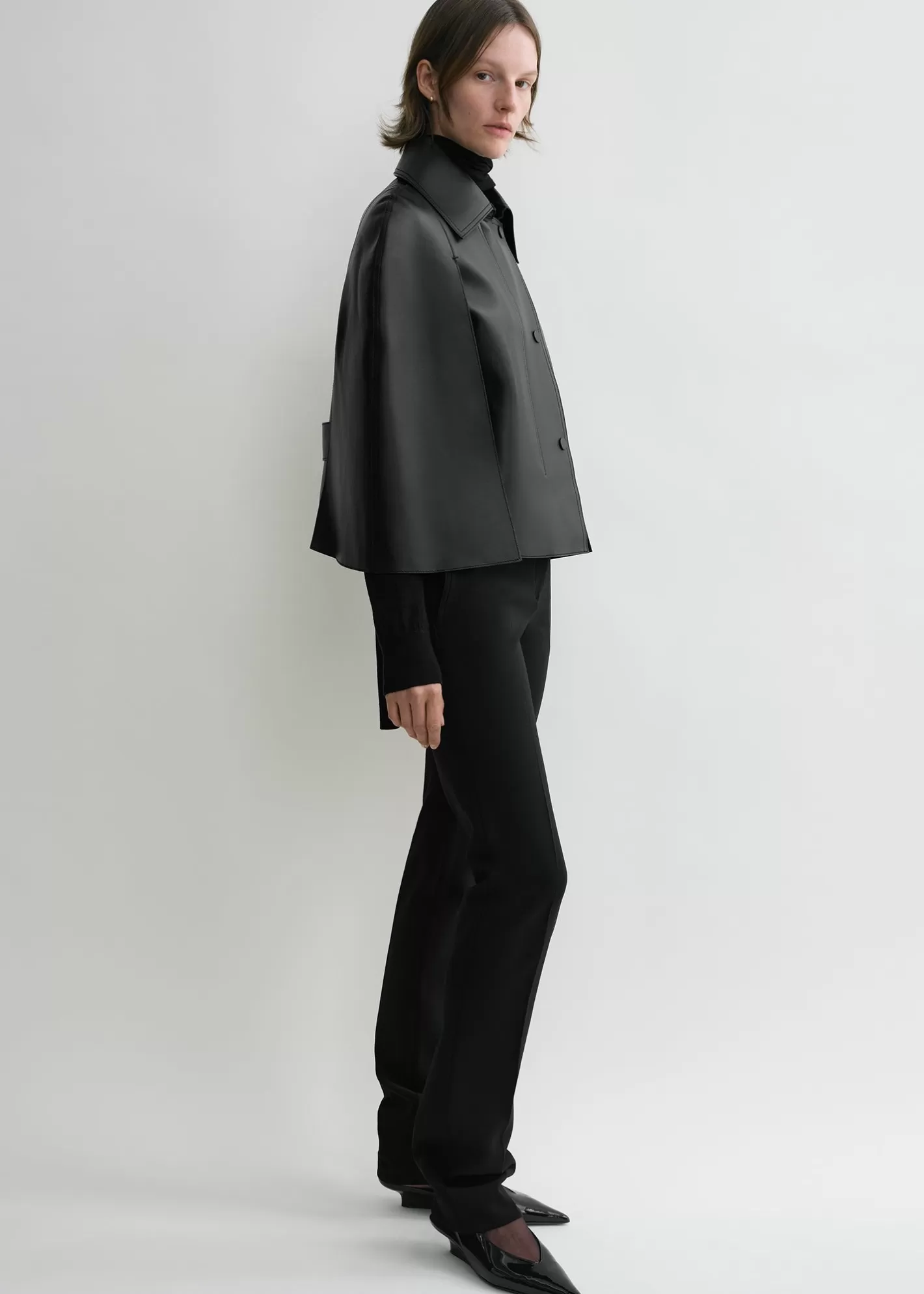 Outerwear>TOTEME Double leather cape black