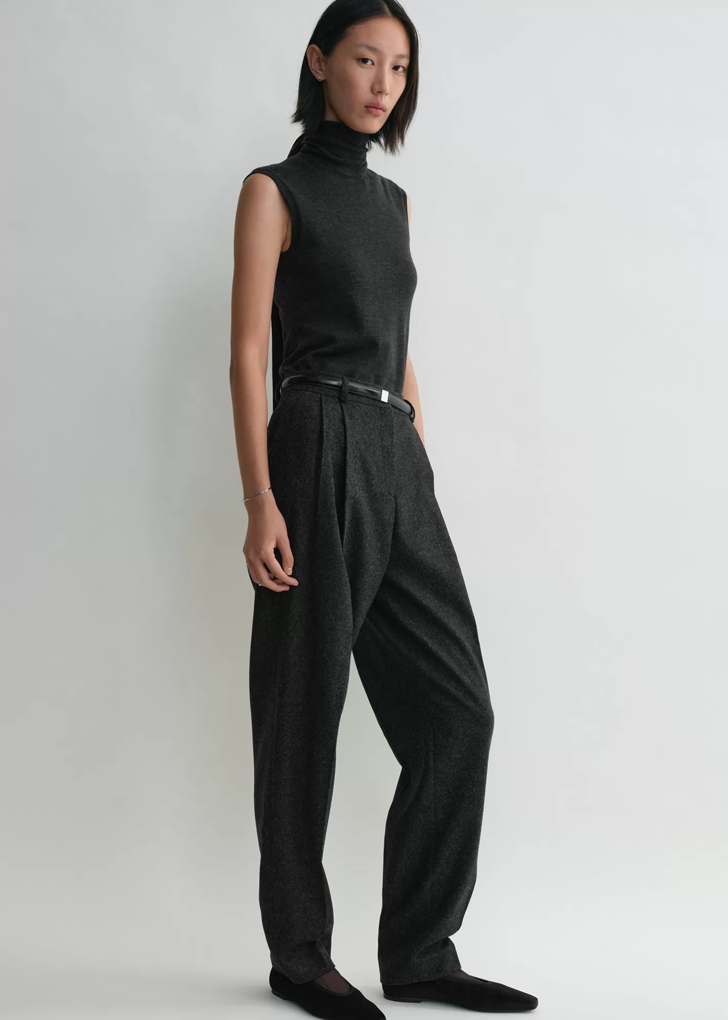 Trousers & Shorts>TOTEME Double-pleated tailored trousers charcoal melange charcoalmelange