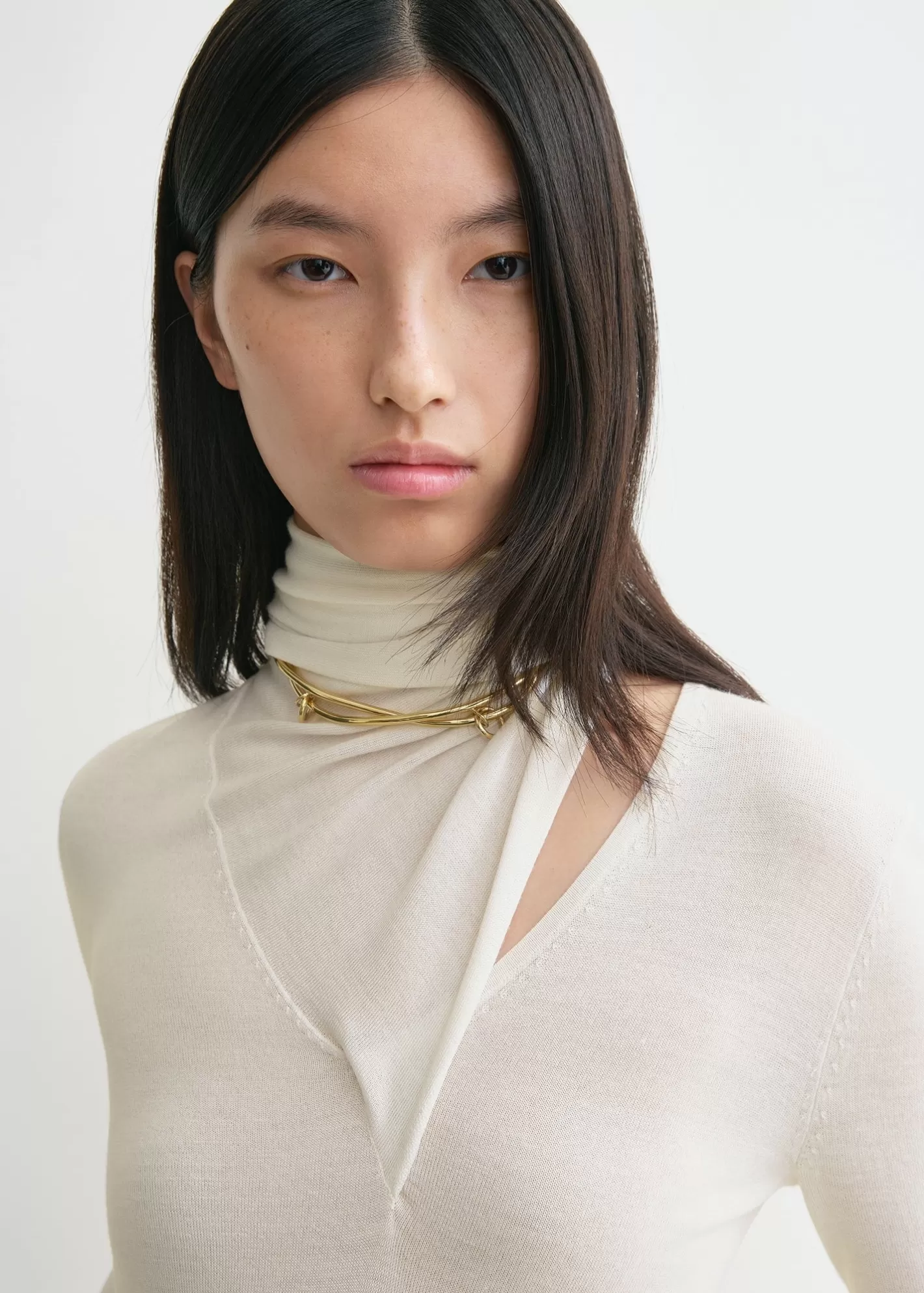 Knits & Sweaters>TOTEME Draped-scarf fine knit off-white