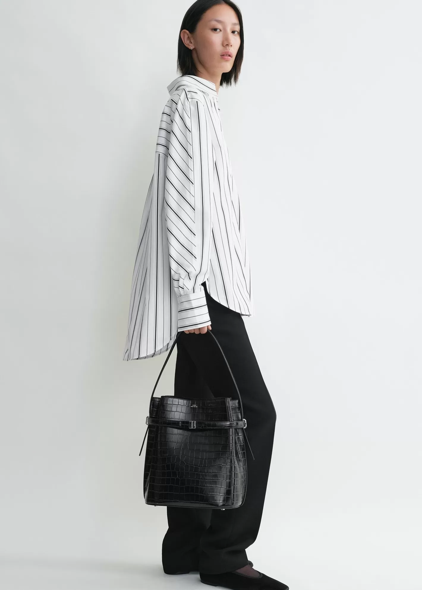 Shirts>TOTEME Kimono-sleeve striped shirt white/black