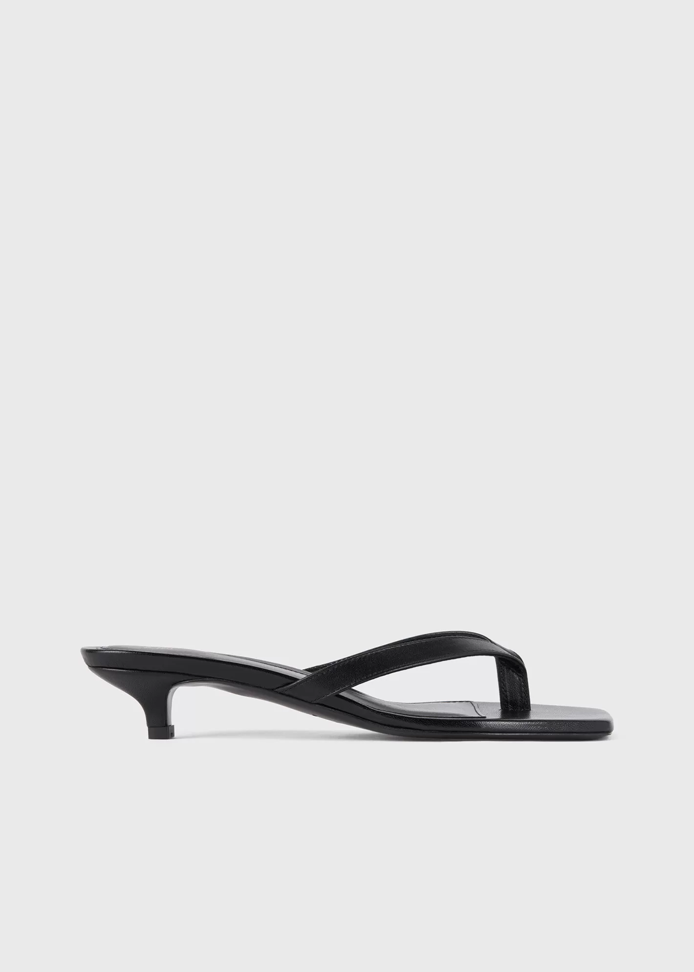 Shoes>TOTEME Leather heeled flip flops Black