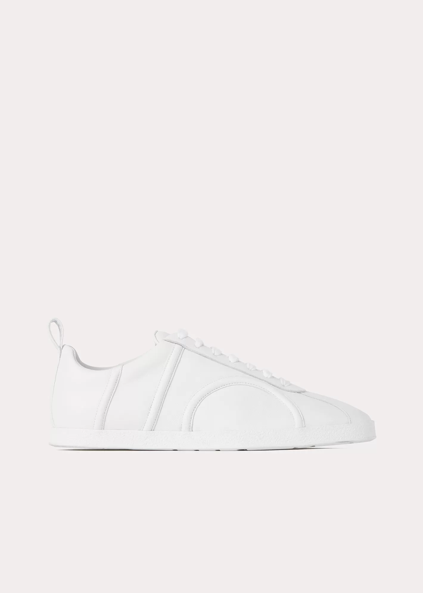 Shoes>TOTEME Leather sneakers White