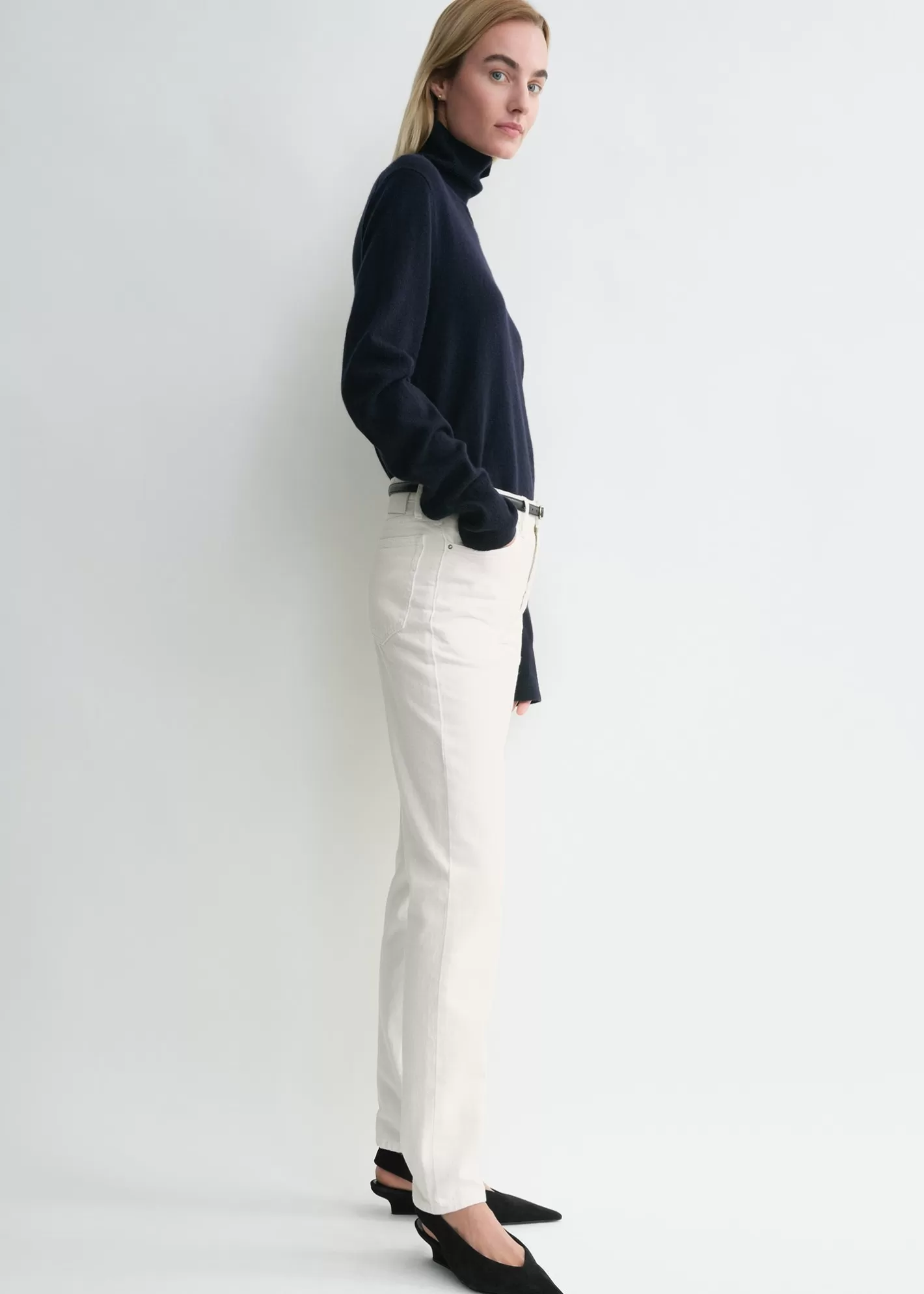 Straight>TOTEME Low taper denim white