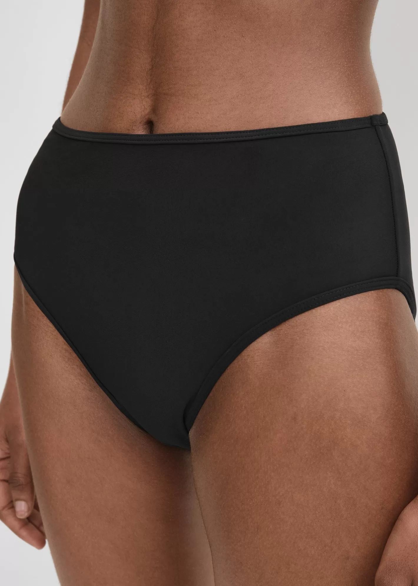 Swim>TOTEME Mid-rise bikini bottoms Black