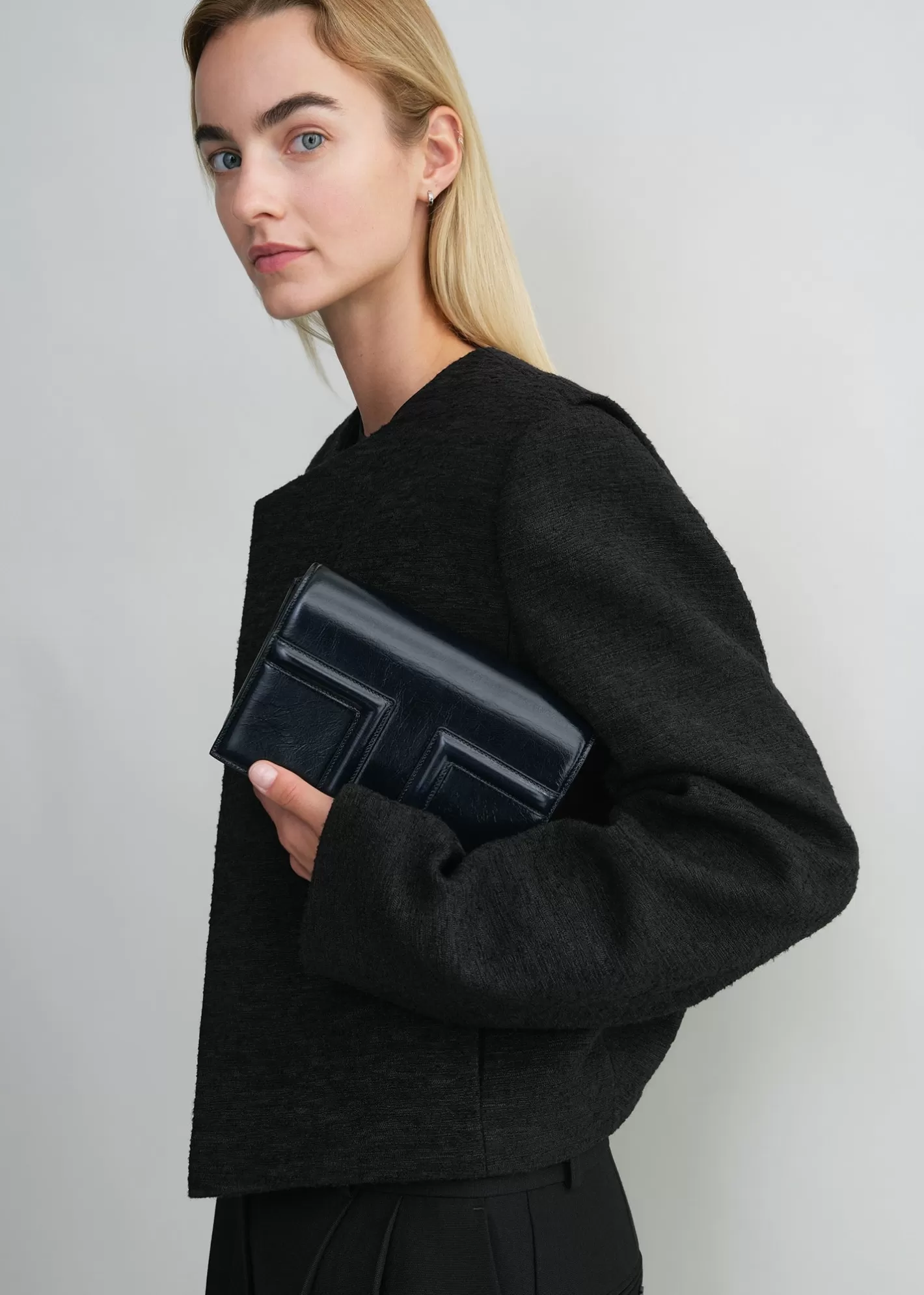 T-flap Bags>TOTEME Mini T-Flap Naplack bag navy