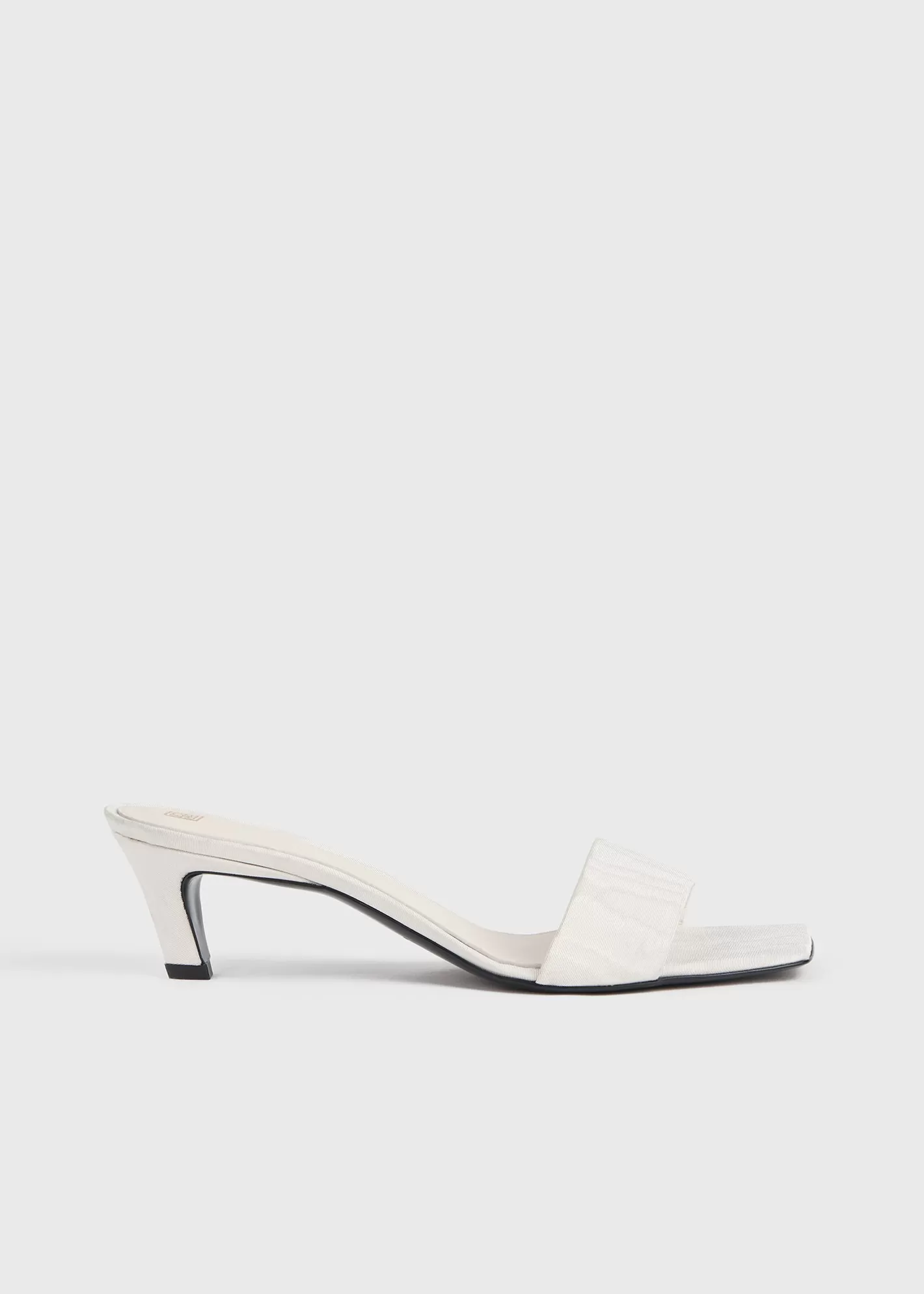 Shoes>TOTEME Moiré mule sandals Off-white