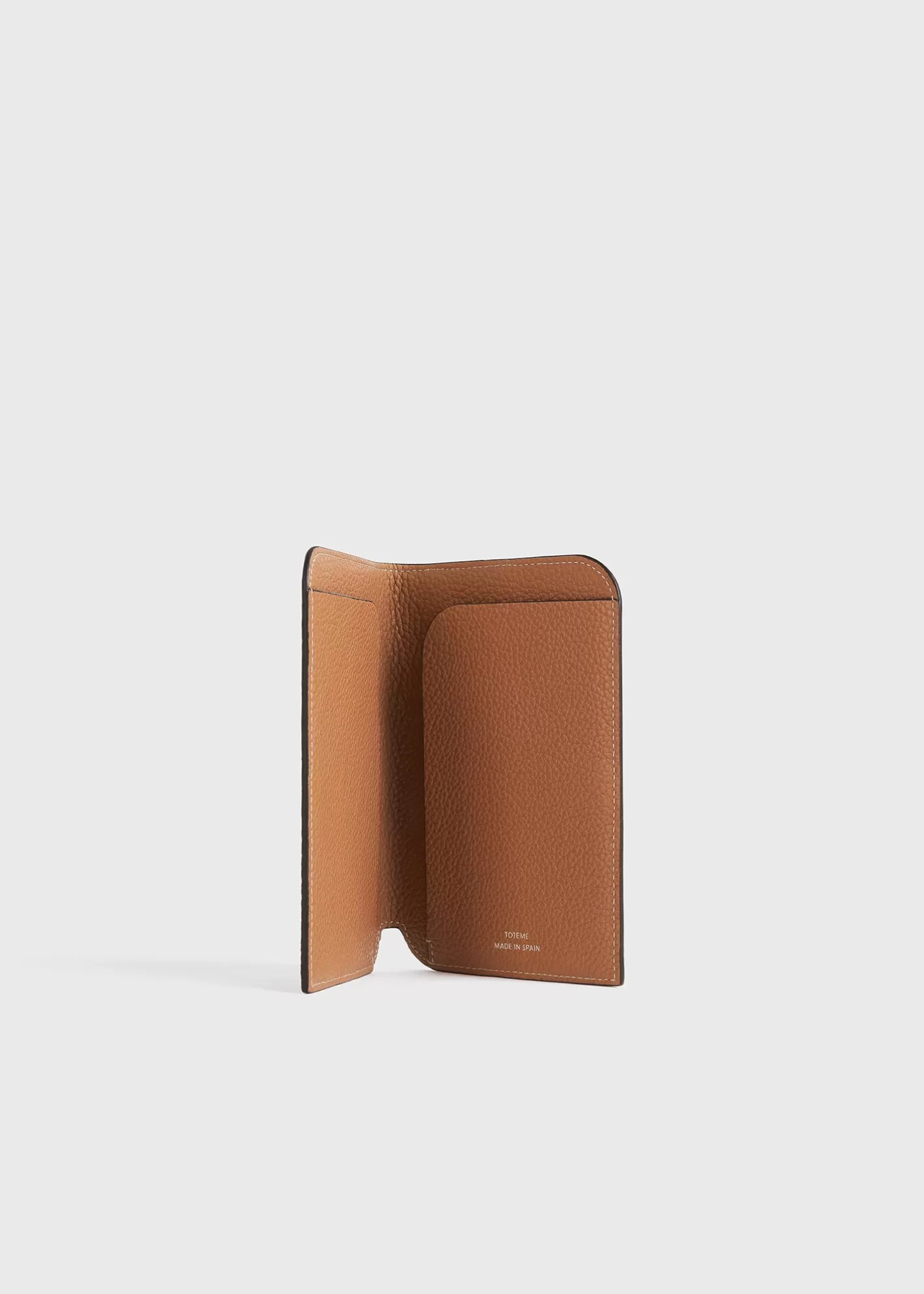 Small Leather Goods>TOTEME Monogram leather passport holder tan grain Tangrain