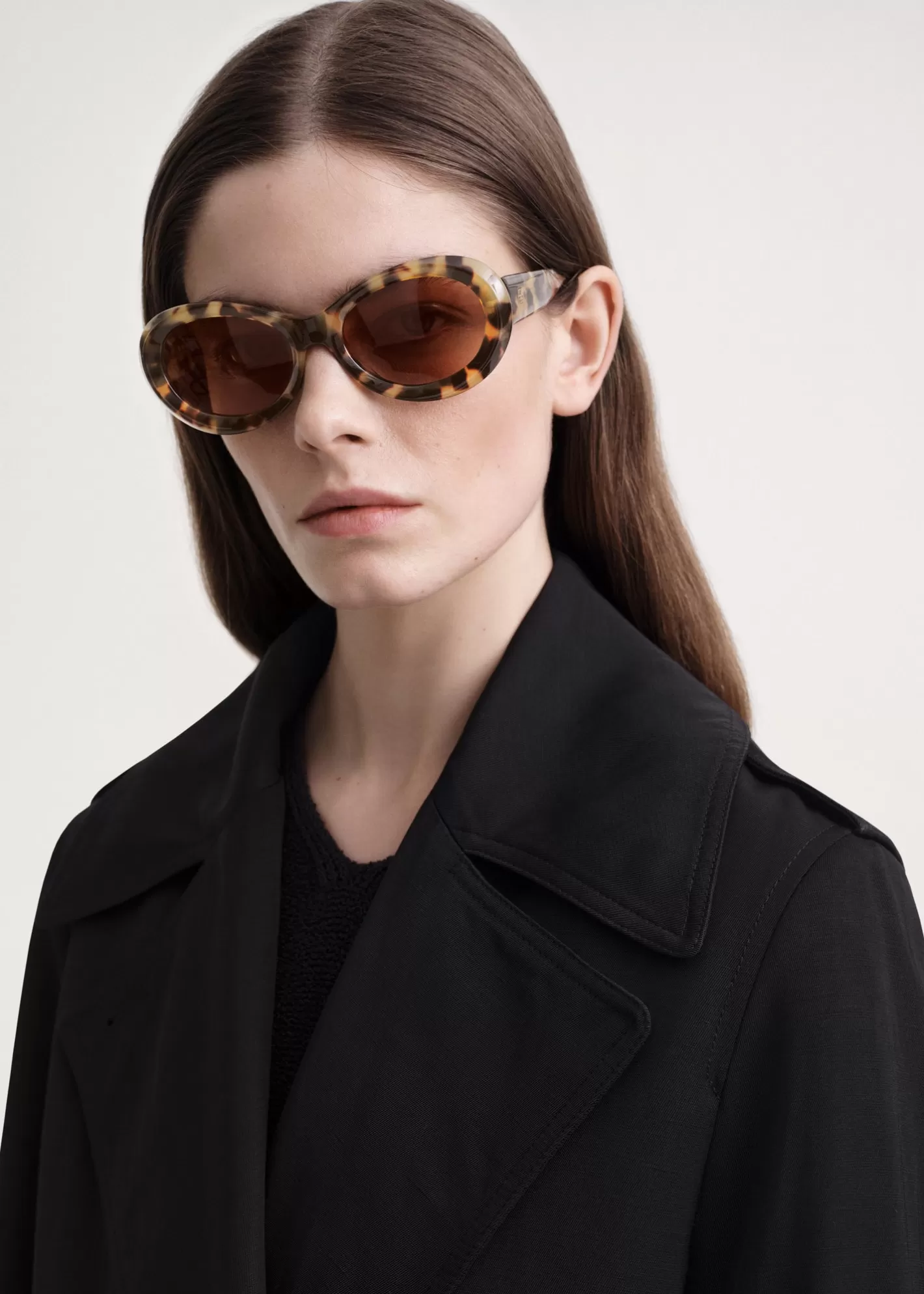 Sunglasses>TOTEME Oval sunglasses Tortoise