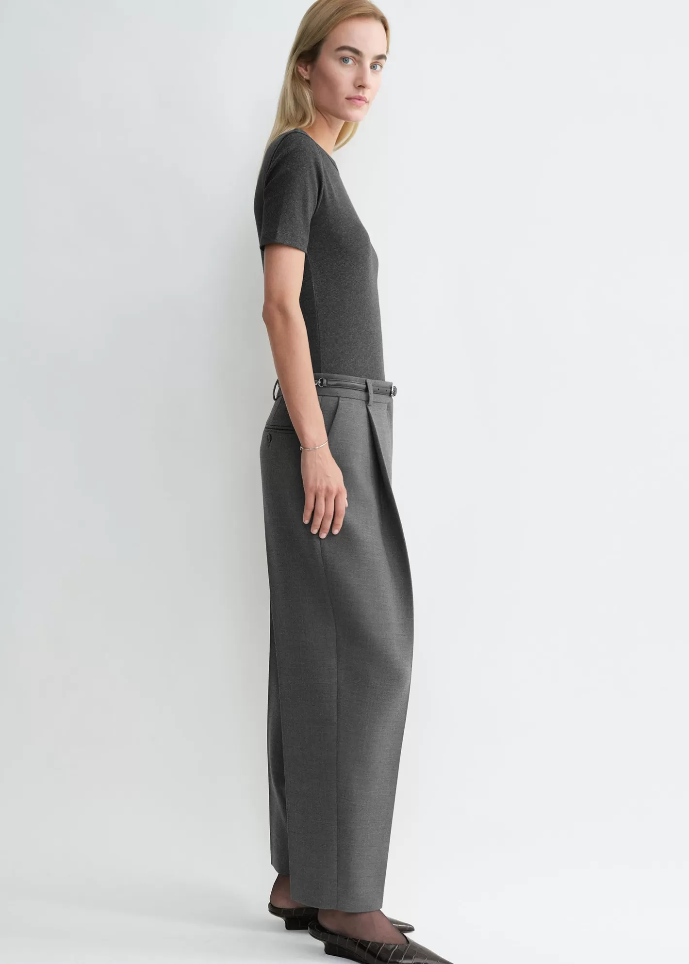 Trousers & Shorts>TOTEME Pleated straight trousers grey melange greymelange