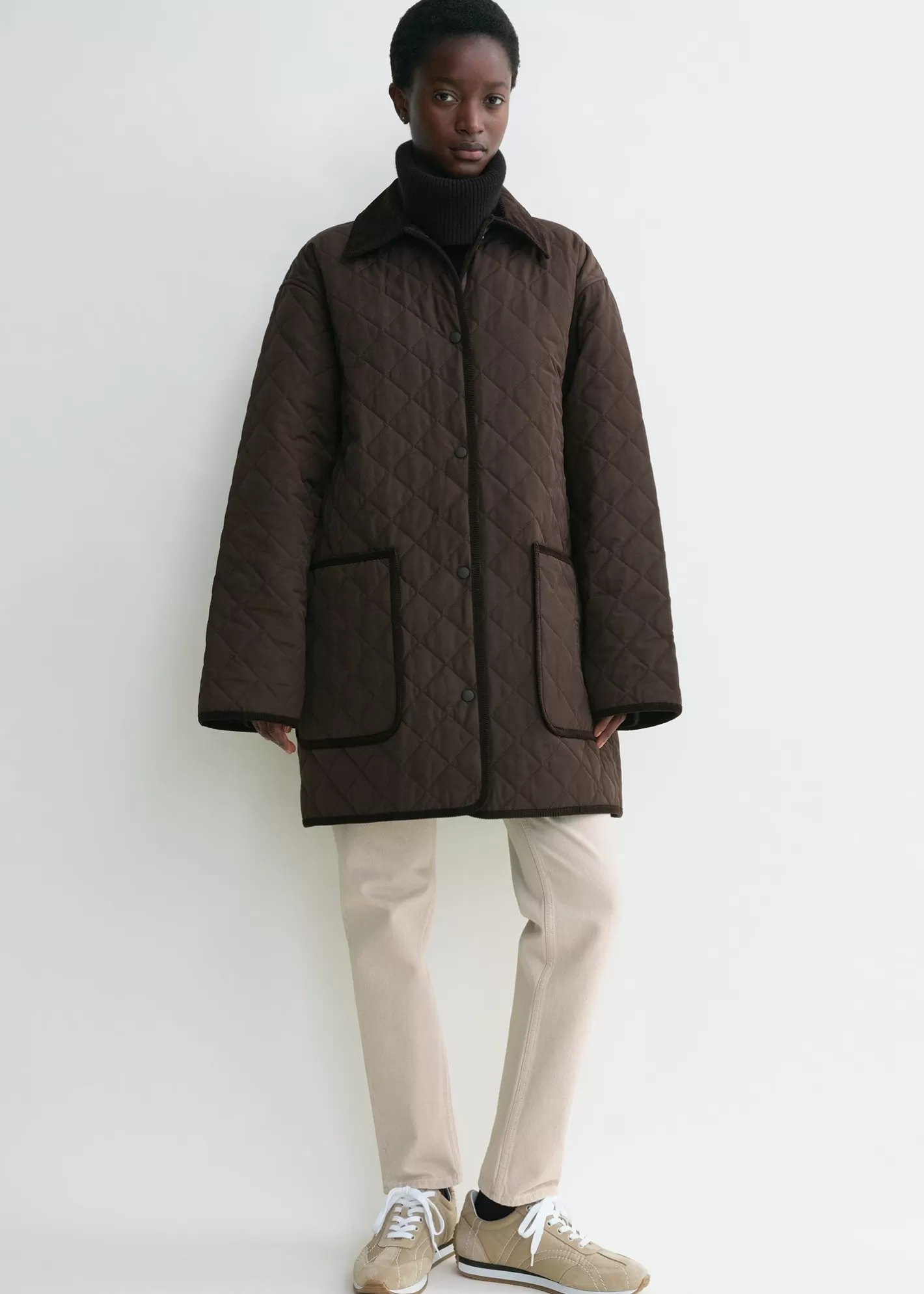 Outerwear>TOTEME Quilted barn jacket espresso