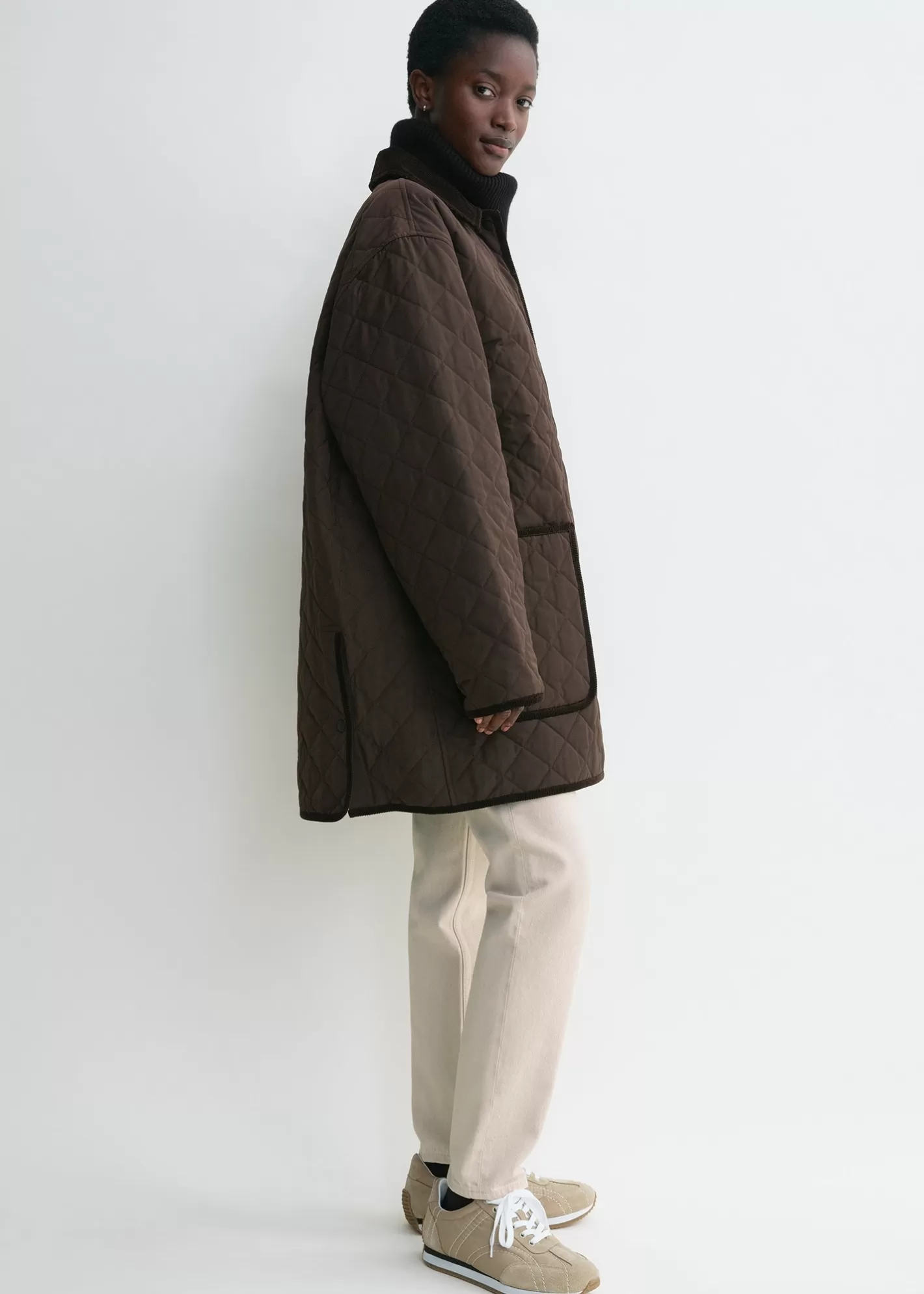 Outerwear>TOTEME Quilted barn jacket espresso