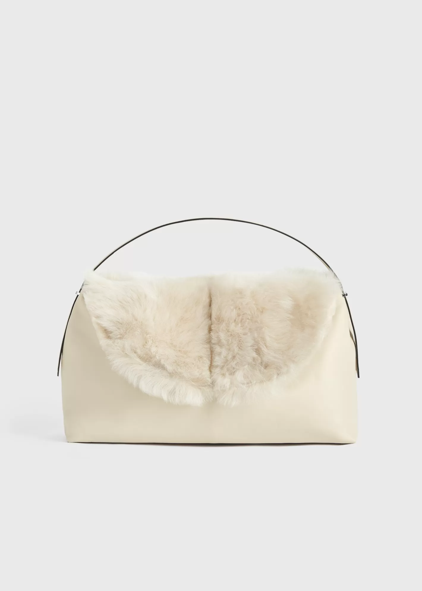 T-lock Bags>TOTEME Shearling bag ecru