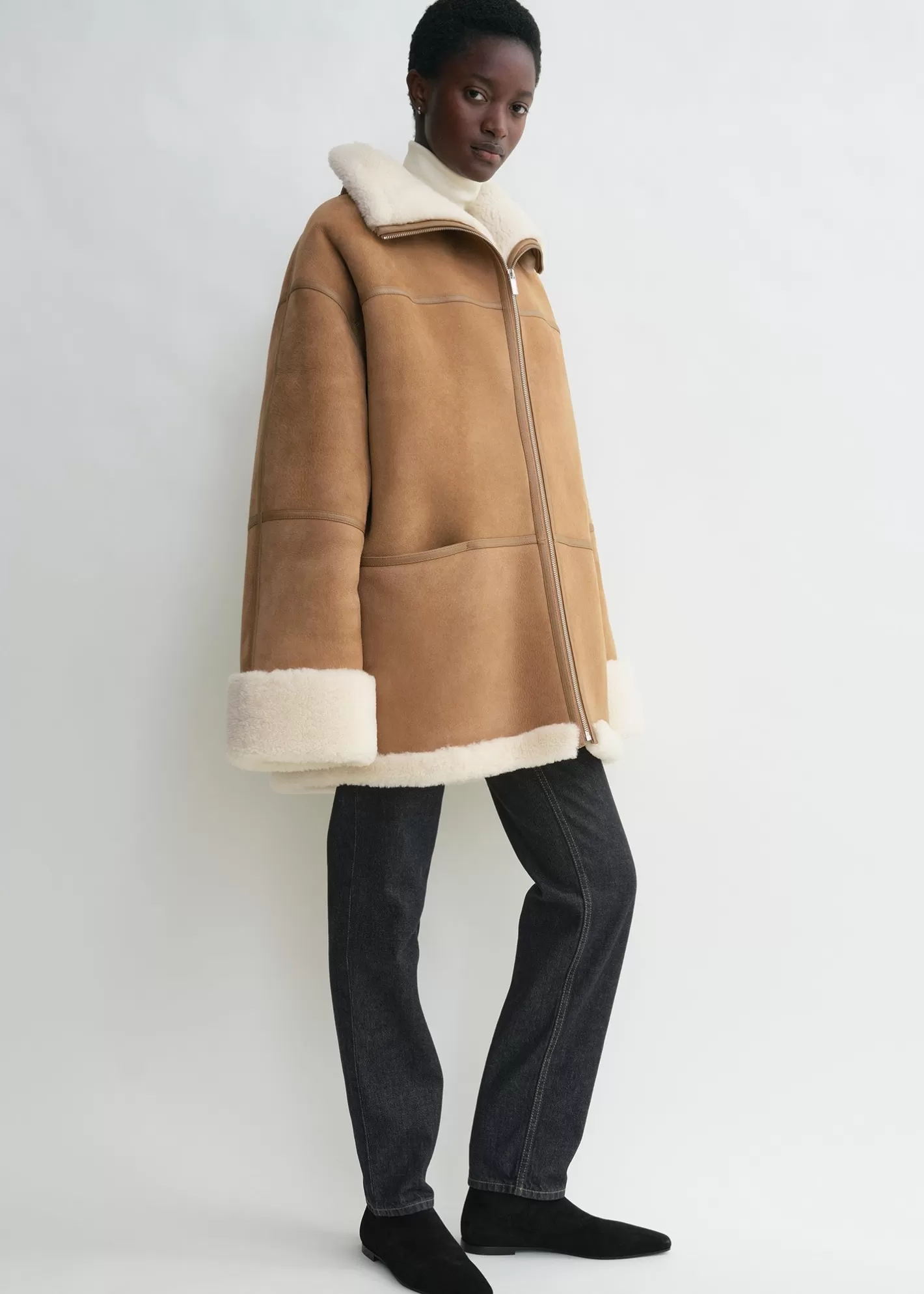 Outerwear>TOTEME Signature shearling jacket biscuit