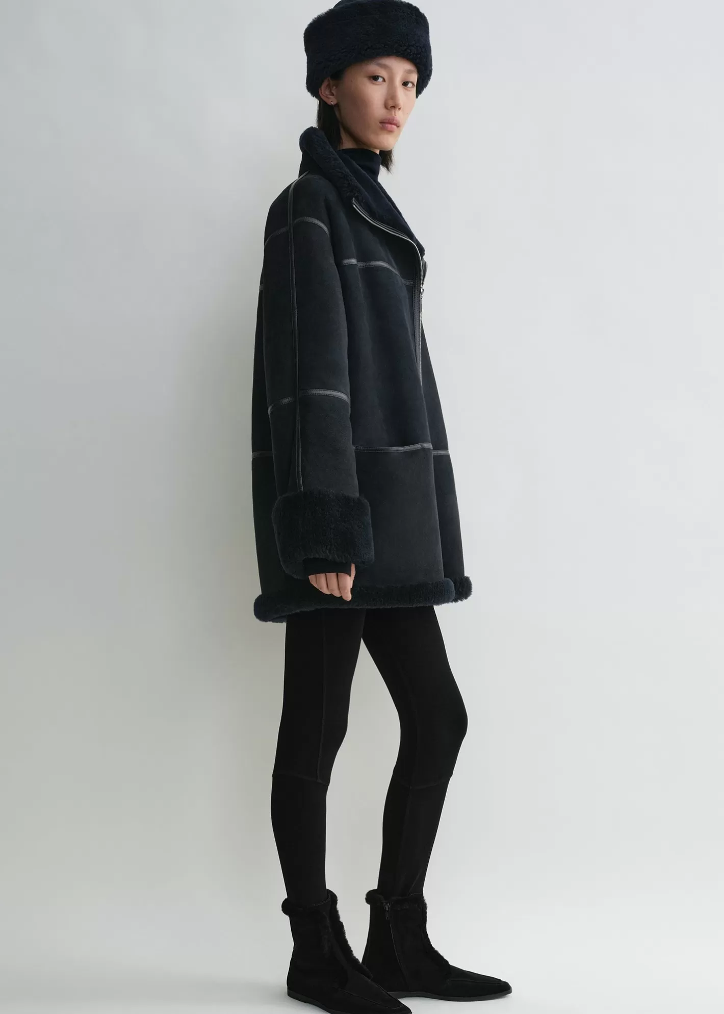 Outerwear>TOTEME Signature shearling jacket navy