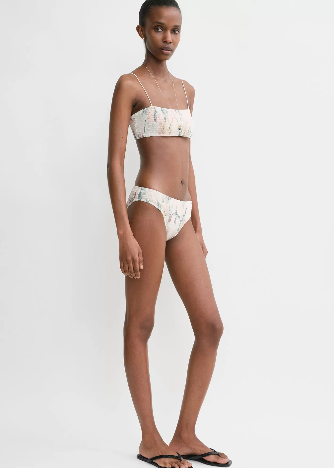 Swim>TOTEME Smocked mid-rise bikini bottoms washed floral Washedfloral