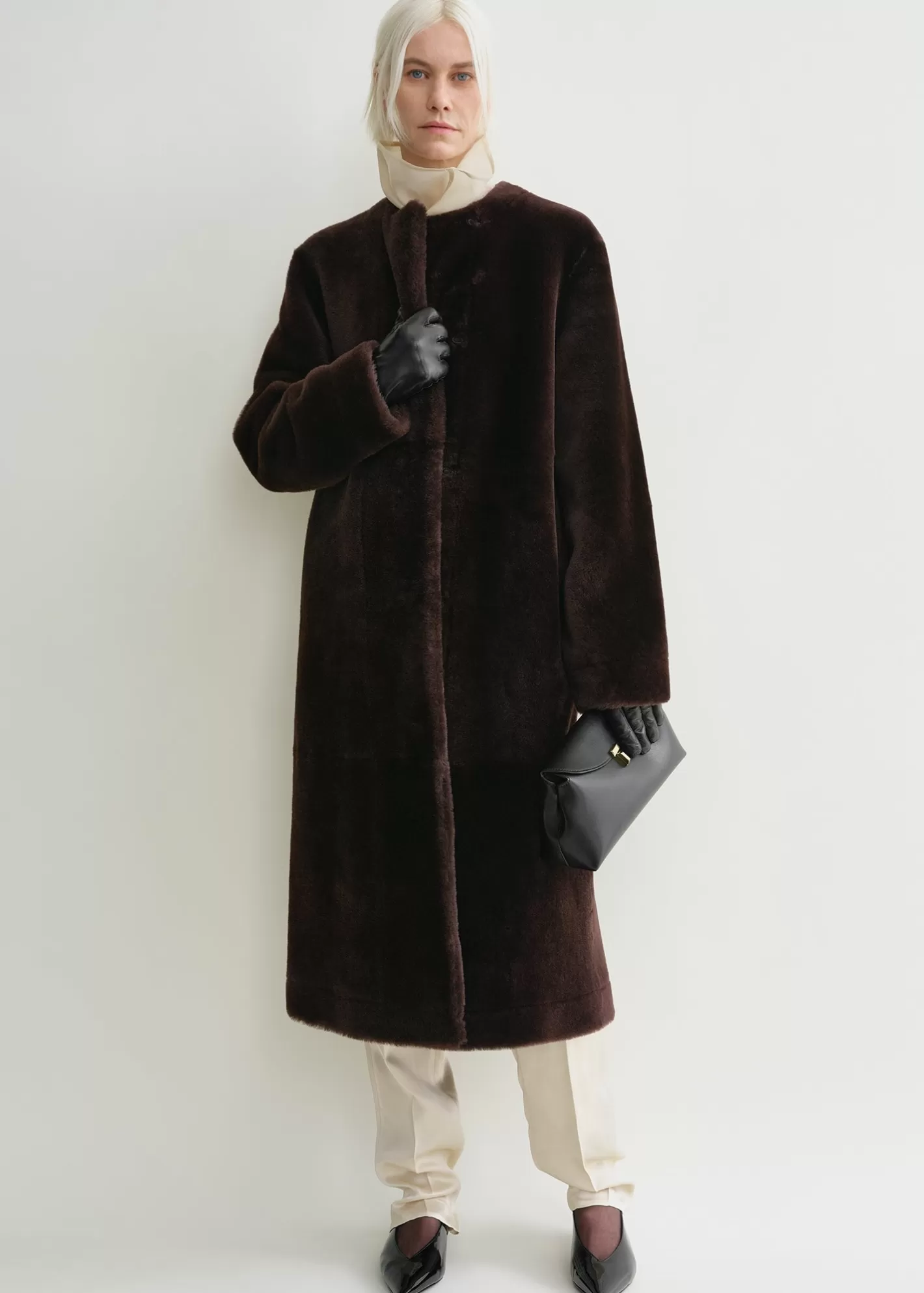 Outerwear>TOTEME Soft shearling coat bark