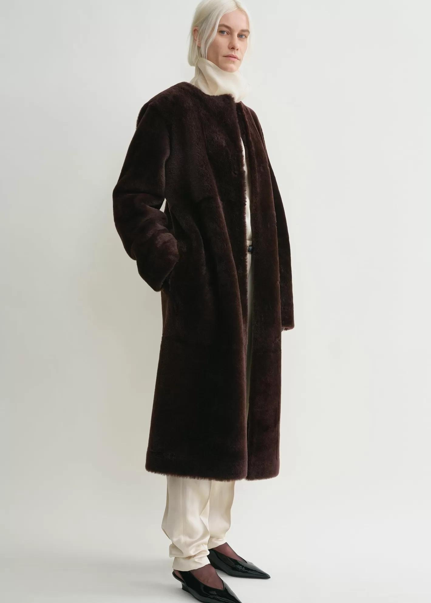 Outerwear>TOTEME Soft shearling coat bark