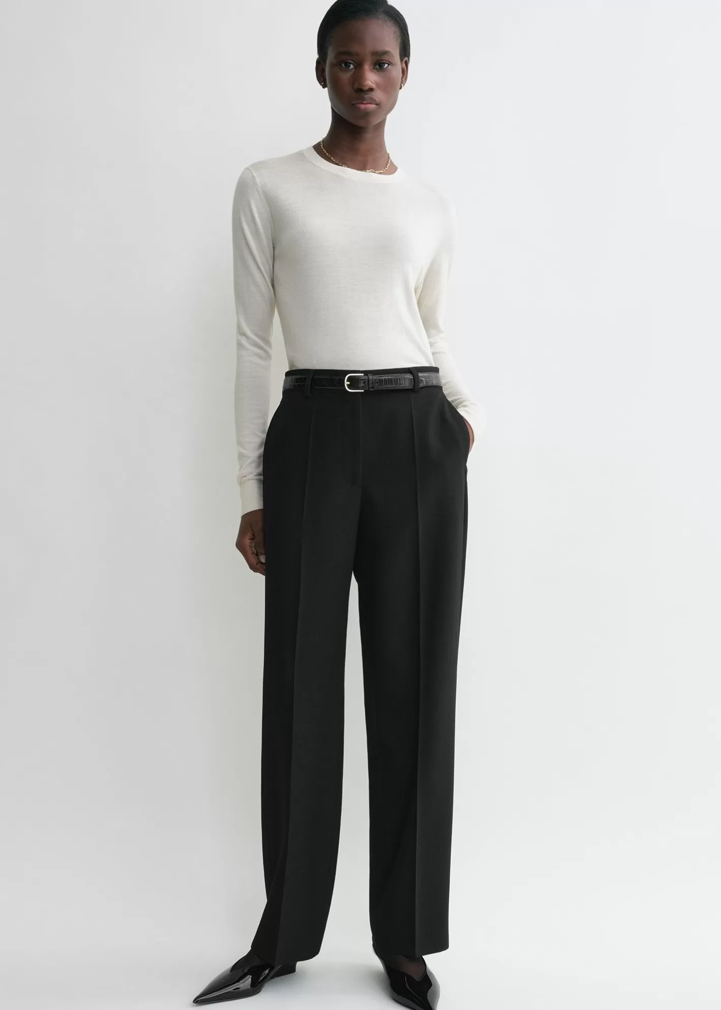 Trousers & Shorts>TOTEME Straight tailored trousers Black