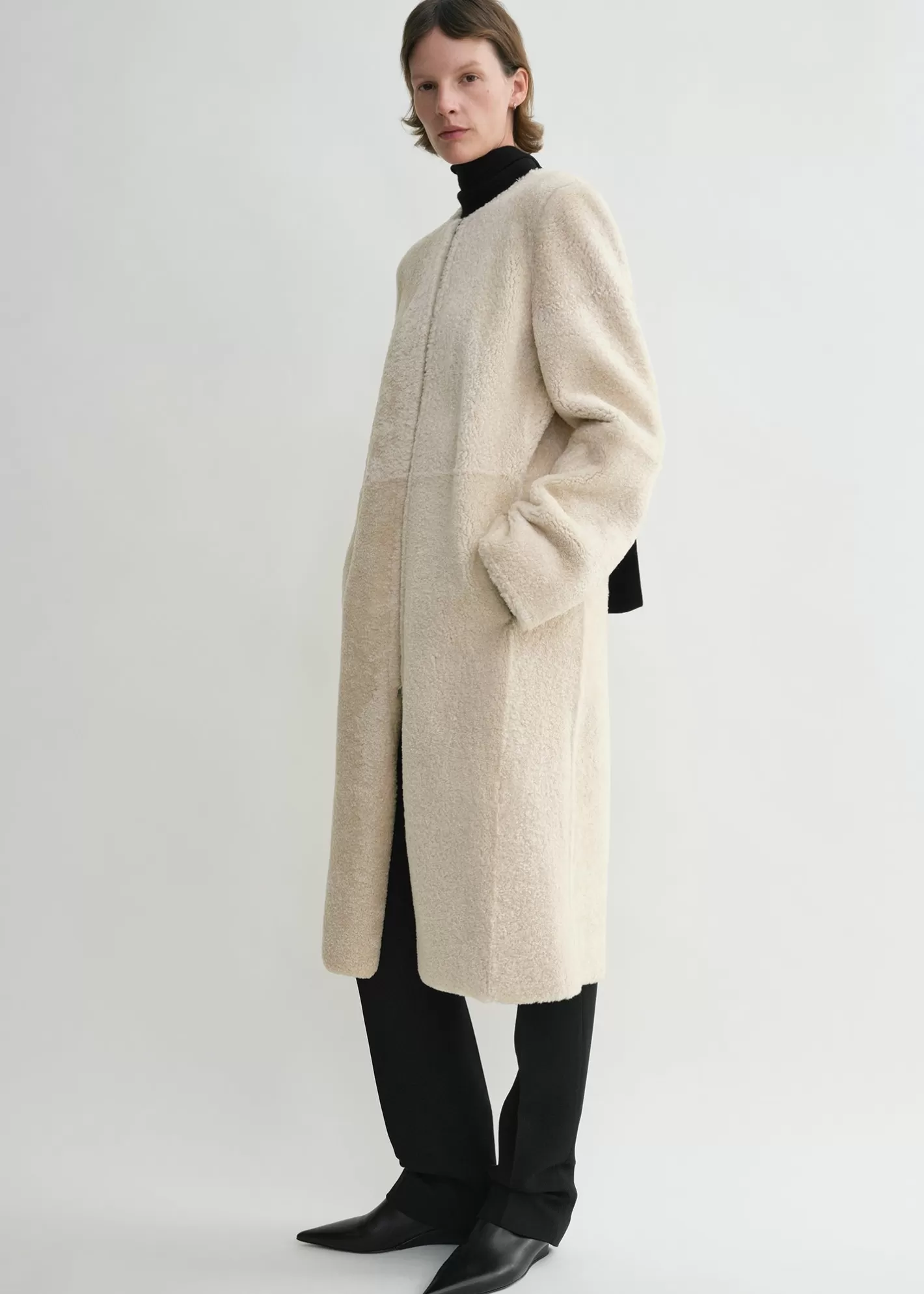 Outerwear>TOTEME Zipped teddy shearling coat cream