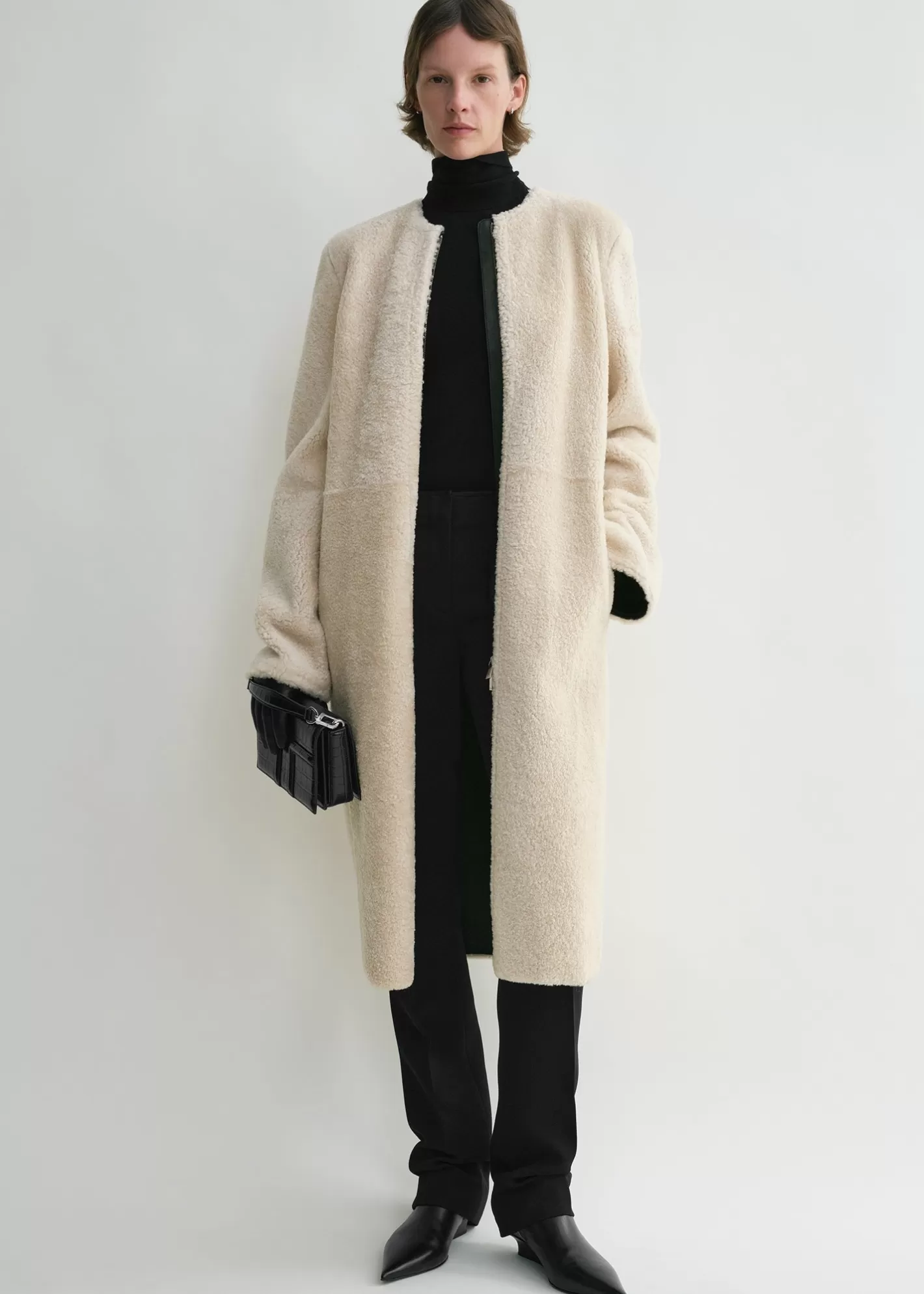 Outerwear>TOTEME Zipped teddy shearling coat cream